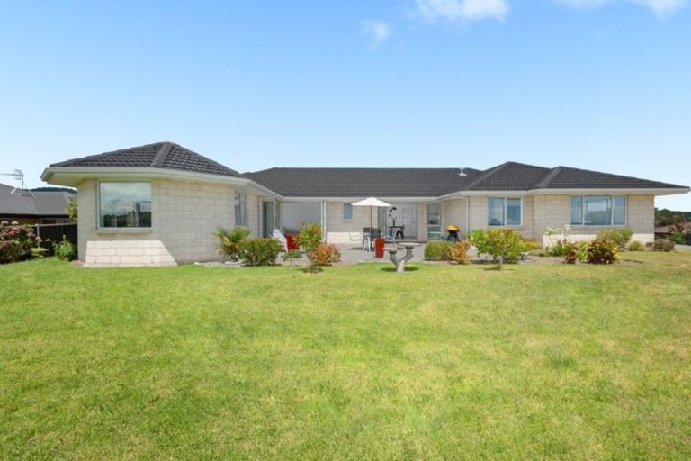 Photo of property in 14 Matariki View, Welcome Bay, Tauranga, 3112