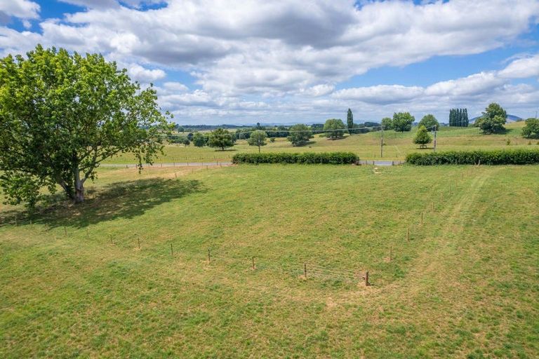 Photo of property in 36 Bell Road, Ngahinapouri, 3883
