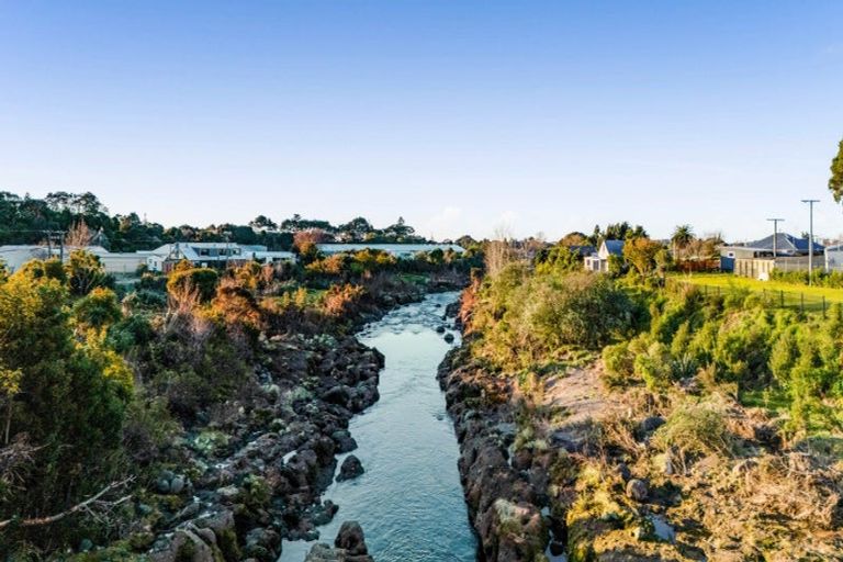 Photo of property in 20c Gordon Street, Glen Avon, New Plymouth, 4312