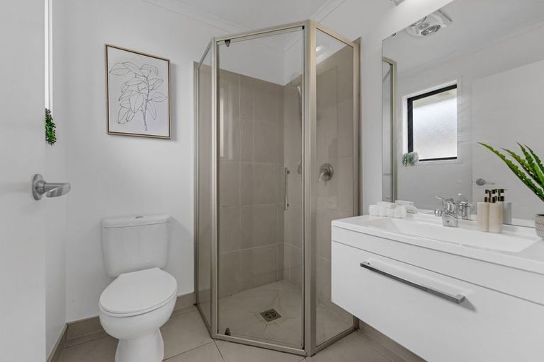 Photo of property in 24 Pyne Crescent, Pokeno, 2402