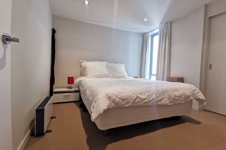 Photo of property in Republic Apartments, 5b/11 Tennyson Street, Te Aro, Wellington, 6011