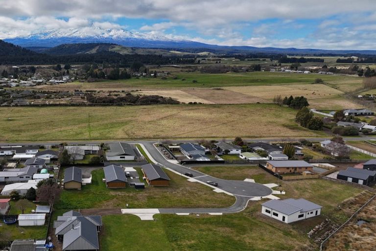 Photo of property in 10 Raupo Lane, Ohakune, 4625