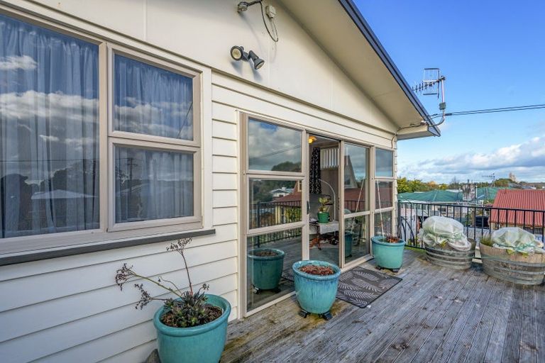 Photo of property in 23 Grey Street, Marton, 4710