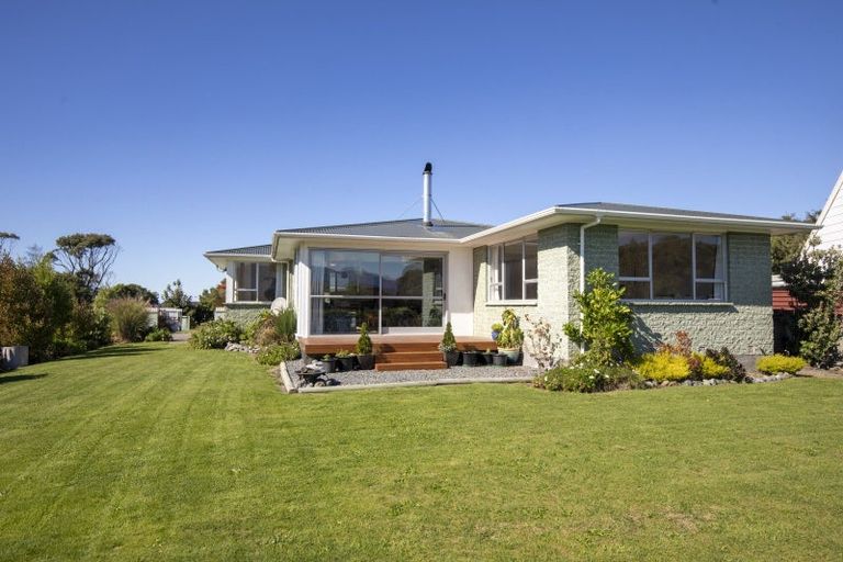 Photo of property in 10 Cromer Street, Kaikoura, 7300
