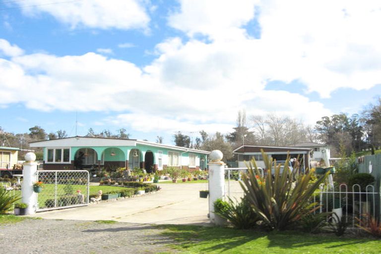 Photo of property in 36 Watts Street, Waipawa, 4210