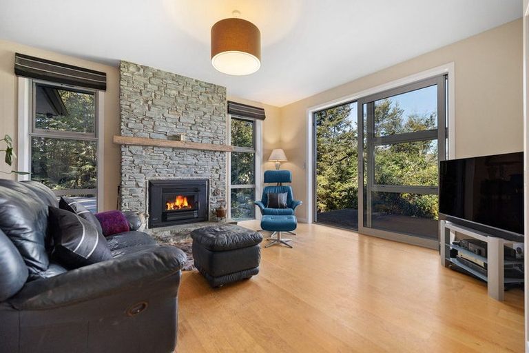 Photo of property in 7 Tall Tree Lane, Mount Creighton, Queenstown, 9371