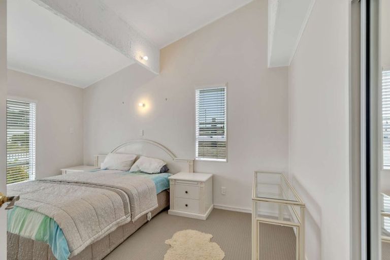 Photo of property in 4 Thomas Place, Foxton Beach, Foxton, 4815