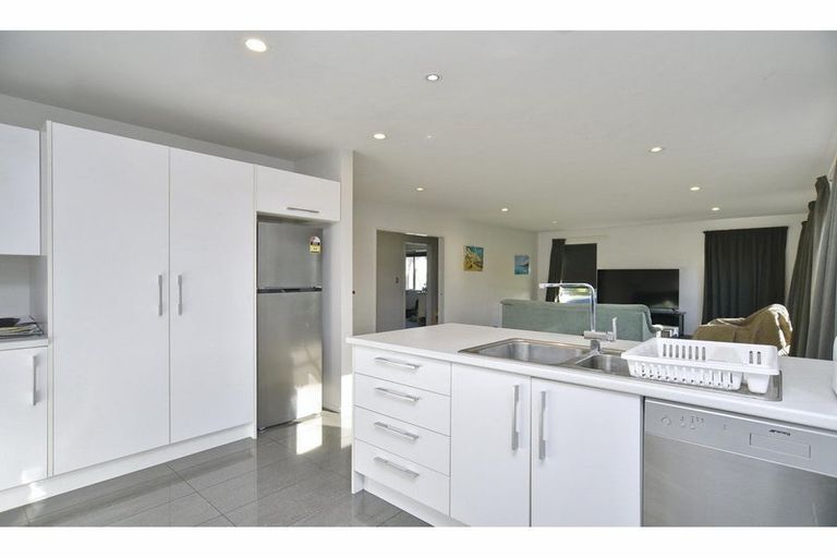 Photo of property in 10 Peak Crescent, Kaiapoi, 7630