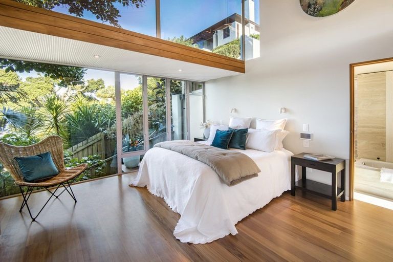 Photo of property in 31 Kitchener Road, Takapuna, Auckland, 0622
