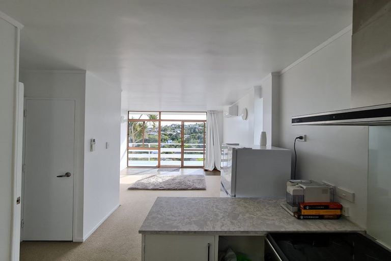 Photo of property in 17f6 Wrights Hill Road, Karori, Wellington, 6012