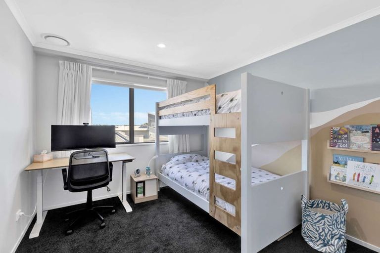 Photo of property in 16 Tippet Crescent, Wigram, Christchurch, 8025