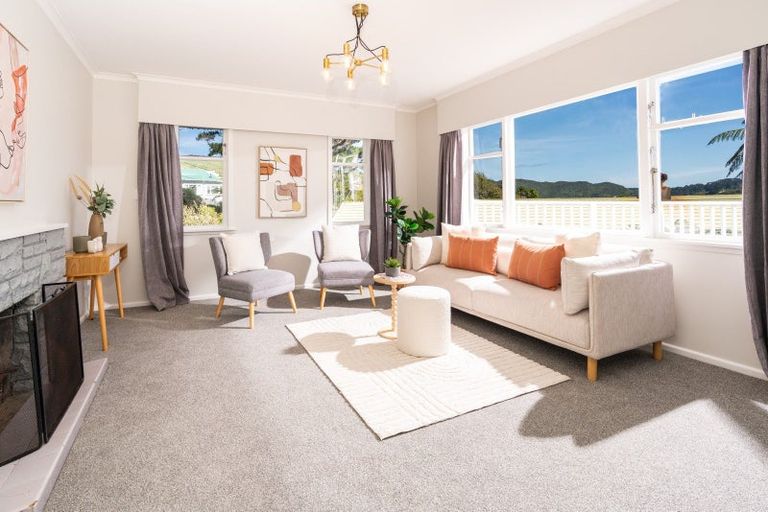 Photo of property in 3 Grenfell Drive, Karori, Wellington, 6012