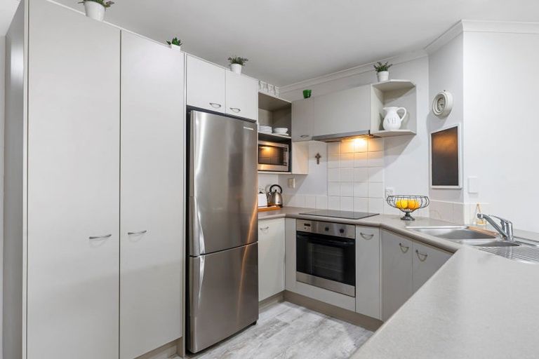 Photo of property in 21/281 Maunganui Road, Mount Maunganui, 3116