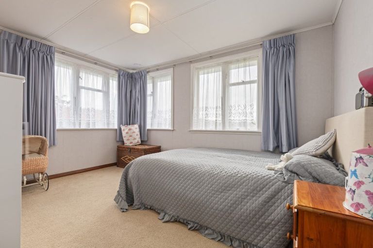 Photo of property in 3 Humber Street, Roslyn, Palmerston North, 4414