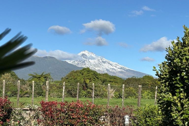 Photo of property in 169 Upper Pitone Road, Pitone, New Plymouth, 4374