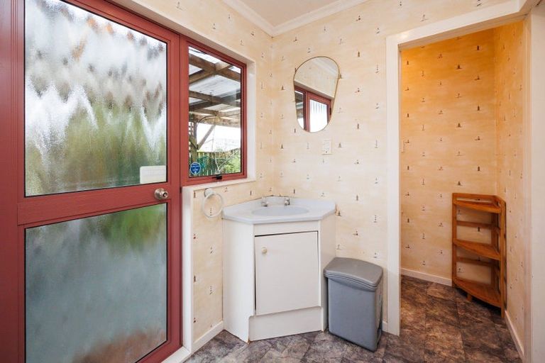 Photo of property in 14 Te Kiri Street, Himatangi Beach, Foxton, 4891