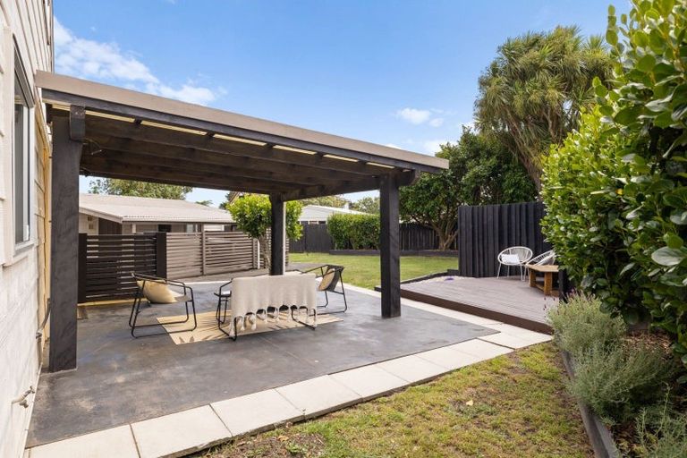 Photo of property in 10 Humphries Place, Awapuni, Palmerston North, 4412