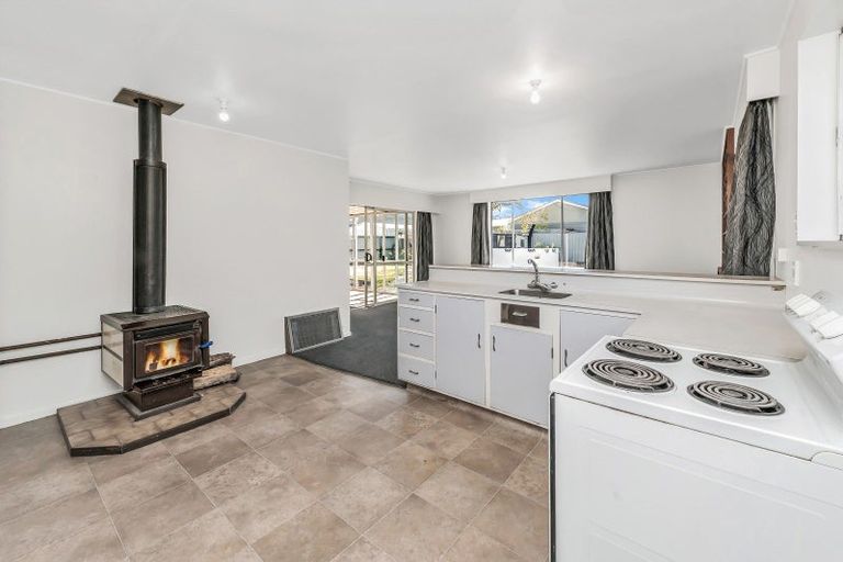 Photo of property in 8 Coates Place, Rangiora, 7400