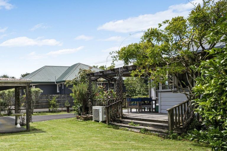 Photo of property in 29 Papakura-clevedon Road, Clevedon, Papakura, 2582