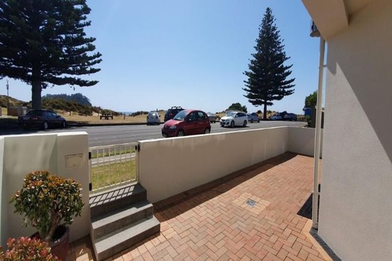 Photo of property in 45 Marine Parade, Mount Maunganui, 3116