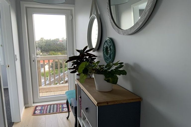 Photo of property in 154 Severn Street, Island Bay, Wellington, 6023