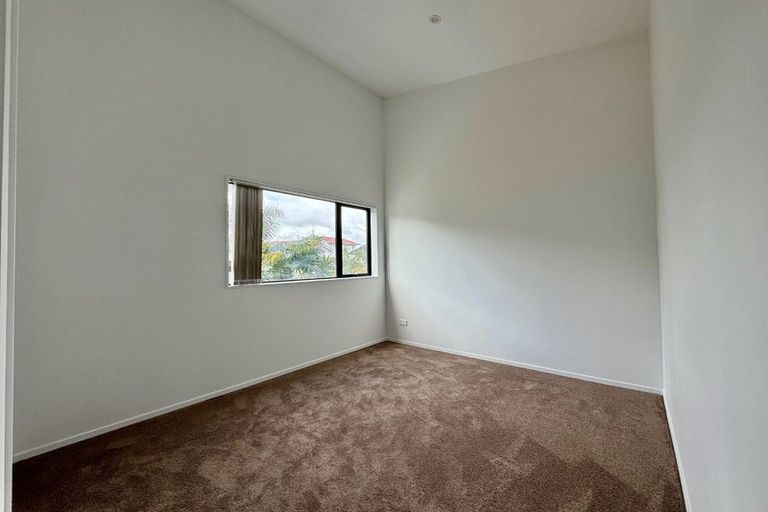 Photo of property in 86 Priestley Drive, Bucklands Beach, Auckland, 2014