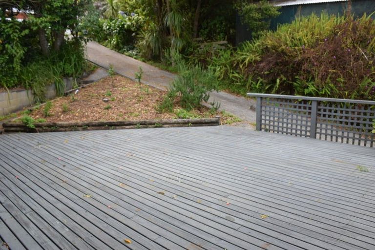 Photo of property in 3 Hilling Street, Titirangi, Auckland, 0604