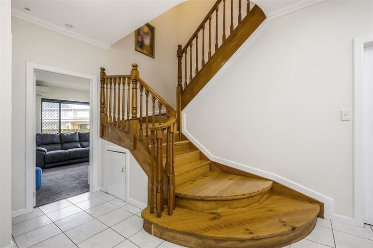 Photo of property in 116 Kolmar Road, Papatoetoe, Auckland, 2025