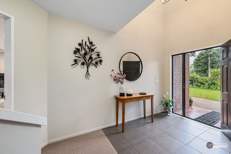 Photo of property in 96 Pretoria Street, Hutt Central, Lower Hutt, 5010