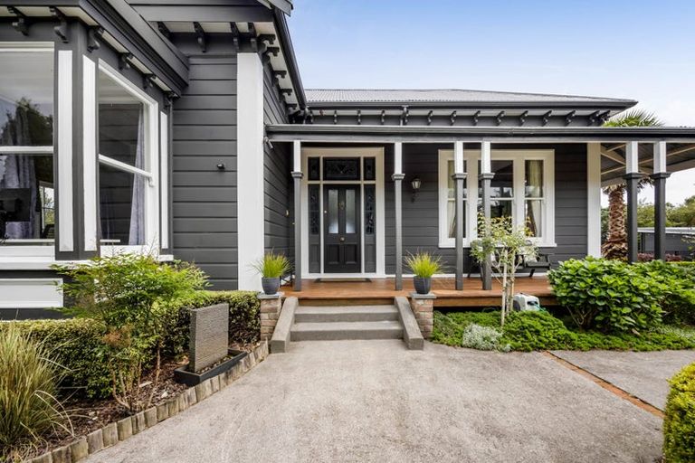 Photo of property in 104 Pitt Road, Hillsborough, New Plymouth, 4372