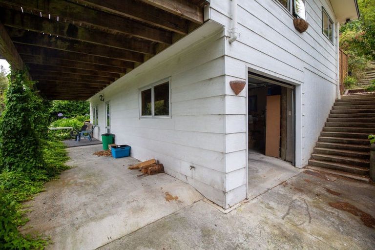Photo of property in 104 Tosswill Road, Tahunanui, Nelson, 7011