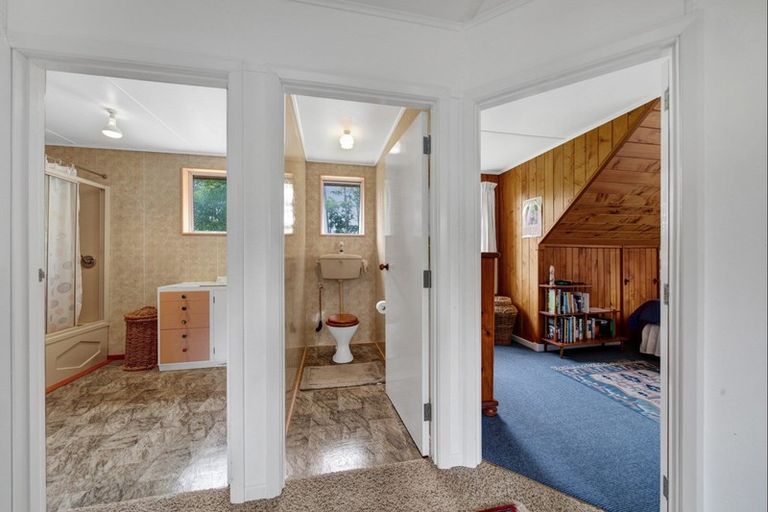 Photo of property in 644 Inland Road North, Onaero, Waitara, 4383