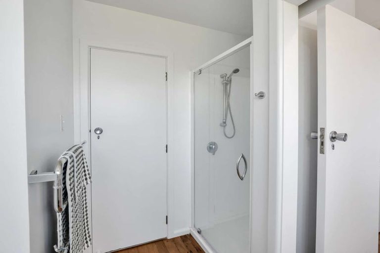 Photo of property in 12 Delaware Crescent, Russley, Christchurch, 8042