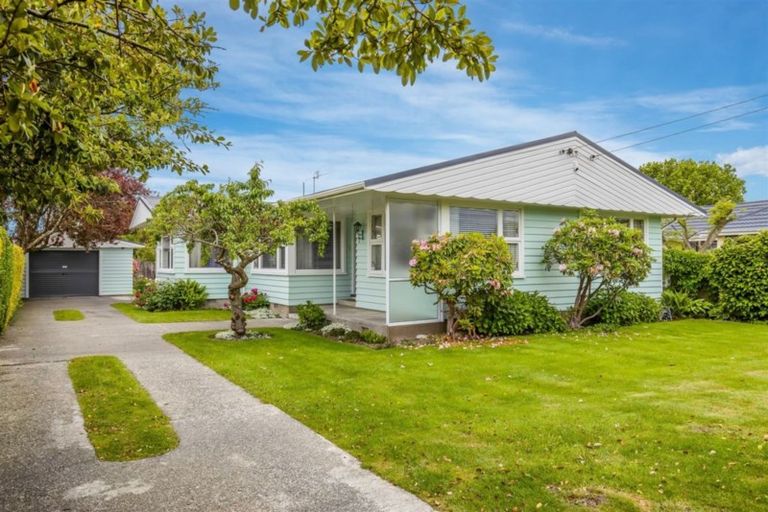 Photo of property in 8 Kevin Street, Hoon Hay, Christchurch, 8025