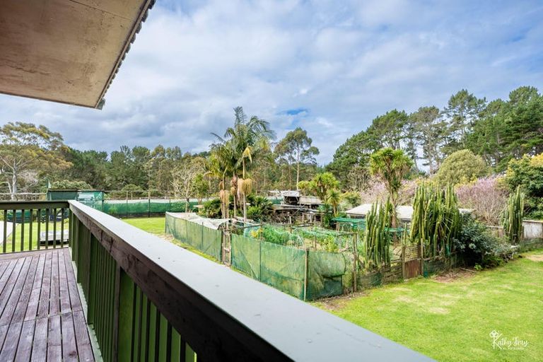 Photo of property in 70 Rototuna Road, Pouto, Te Kopuru, 0391