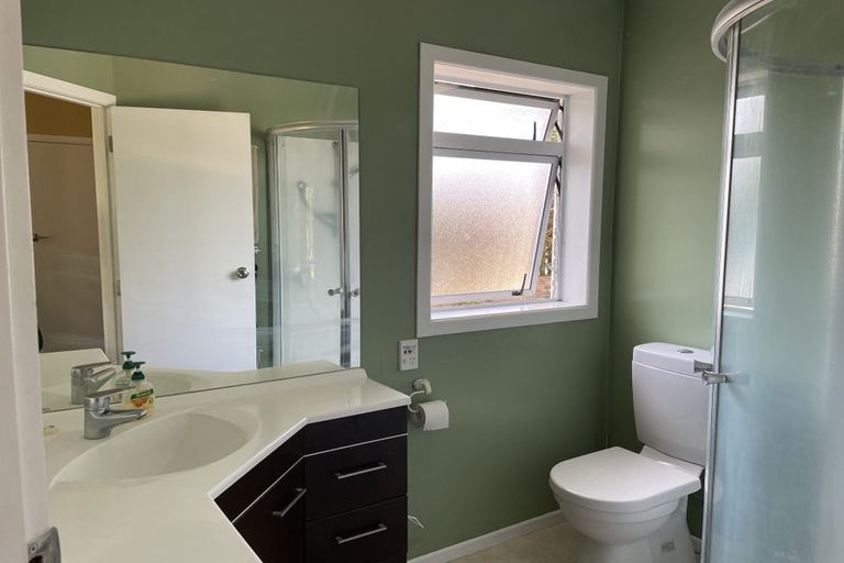 Photo of property in 15 Somme Crescent, Hillcrest, Hamilton, 3216