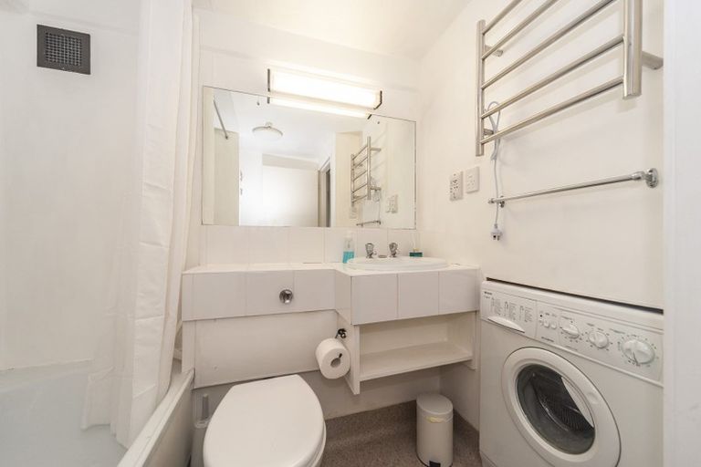 Photo of property in Capital Hill Apartments, 23/54u Hill Street, Thorndon, Wellington, 6011