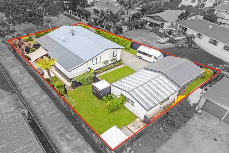 Photo of property in 9 Le Havre Place, Takanini, 2112