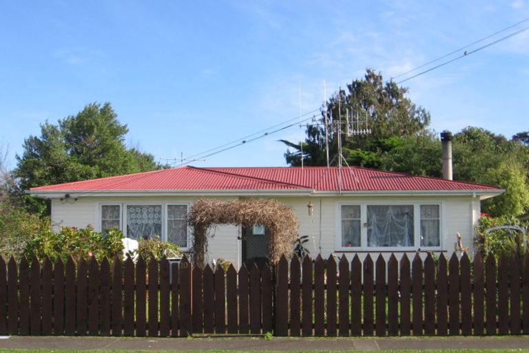 Photo of property in 10 Armagh Street, Levin, 5510