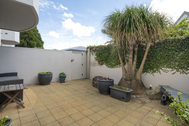 Photo of property in 6/29 Third Avenue, Tauranga, 3110
