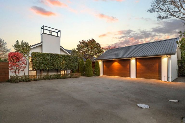 Photo of property in 154 Clyde Road, Burnside, Christchurch, 8053