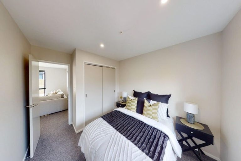Photo of property in 18 Oldfield Lane, Marton, 4710