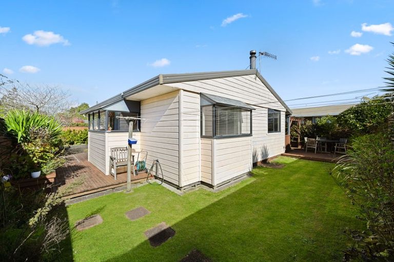 Photo of property in 11 Masons Avenue, Hamilton East, Hamilton, 3216