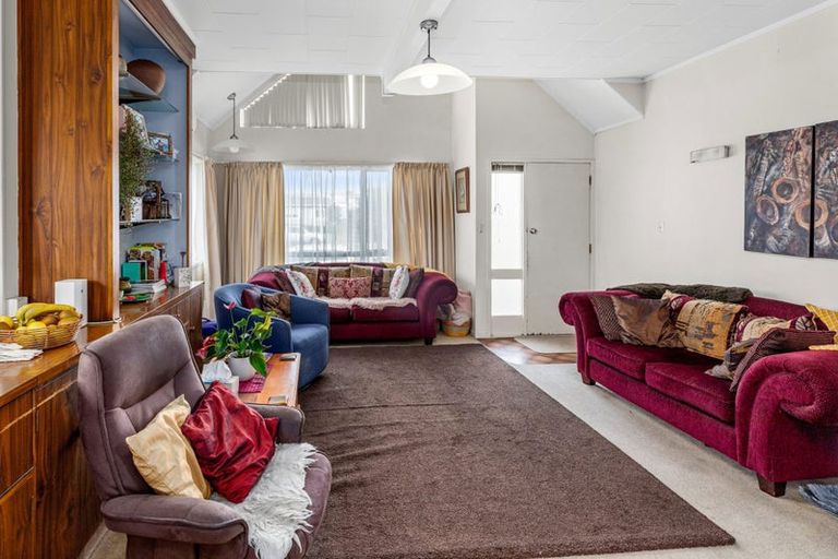 Photo of property in 357 Maunganui Road, Mount Maunganui, 3116