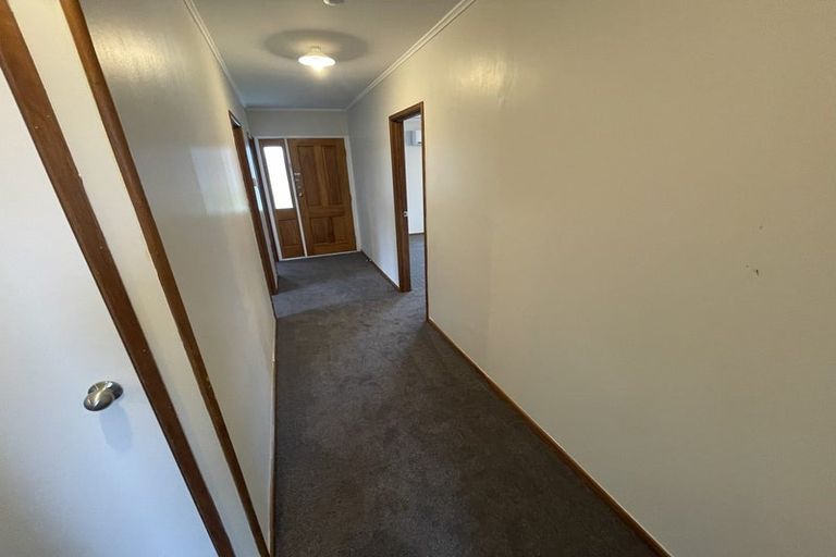 Photo of property in 91 Beeston Crescent, Manurewa, Auckland, 2102