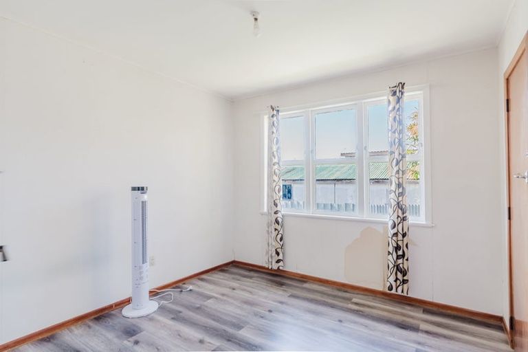 Photo of property in 11 Dinsdale Road, Dinsdale, Hamilton, 3204