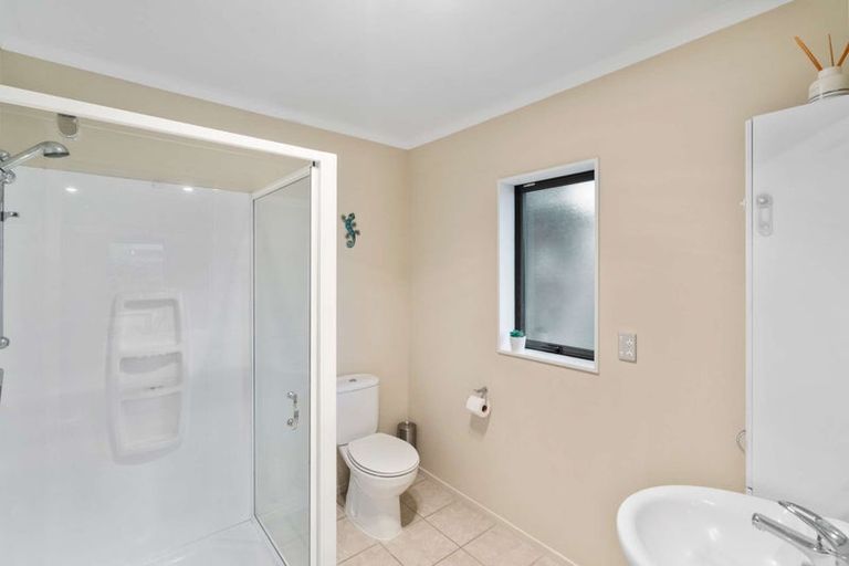 Photo of property in 8 Ernest Gray Place, Halswell, Christchurch, 8025
