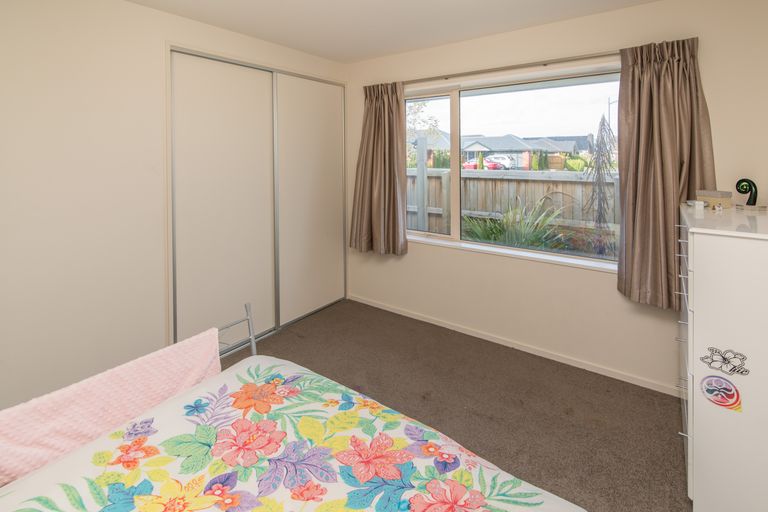 Photo of property in 1 Temple Avenue, Lincoln, 7608