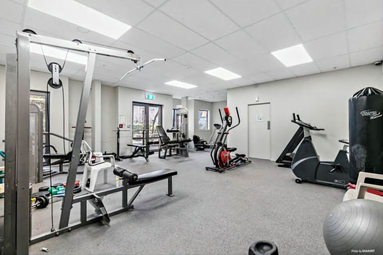 Photo of property in 1a/8 Crown Lynn Place, New Lynn, Auckland, 0600