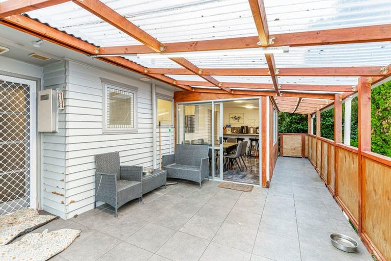 Photo of property in 13 Redwood Drive, Massey, Auckland, 0614